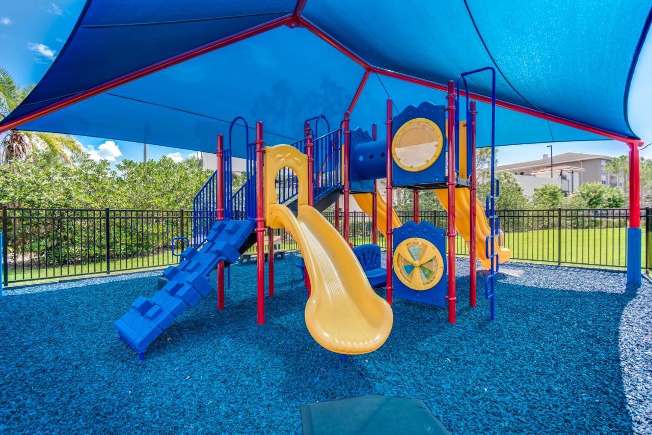 Updated Vista Cay Townhome, 10 Min From Universal オーランド エクステリア 写真