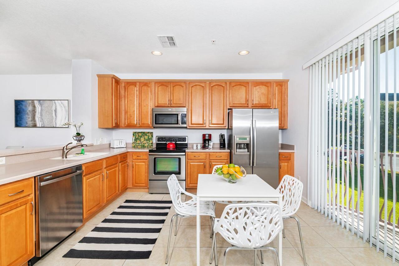 Updated Vista Cay Townhome, 10 Min From Universal オーランド エクステリア 写真